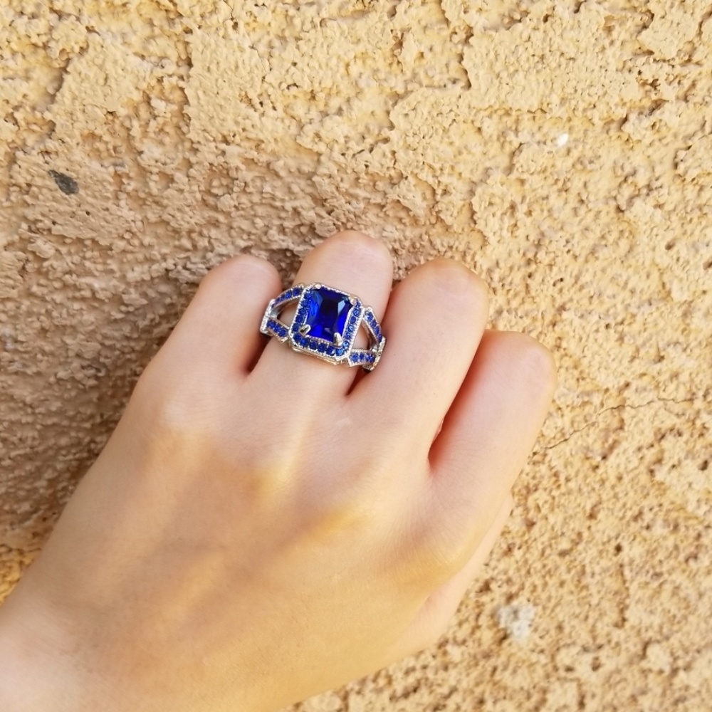 New Blue Elegant Wedding Ring - Picture 4 of 8